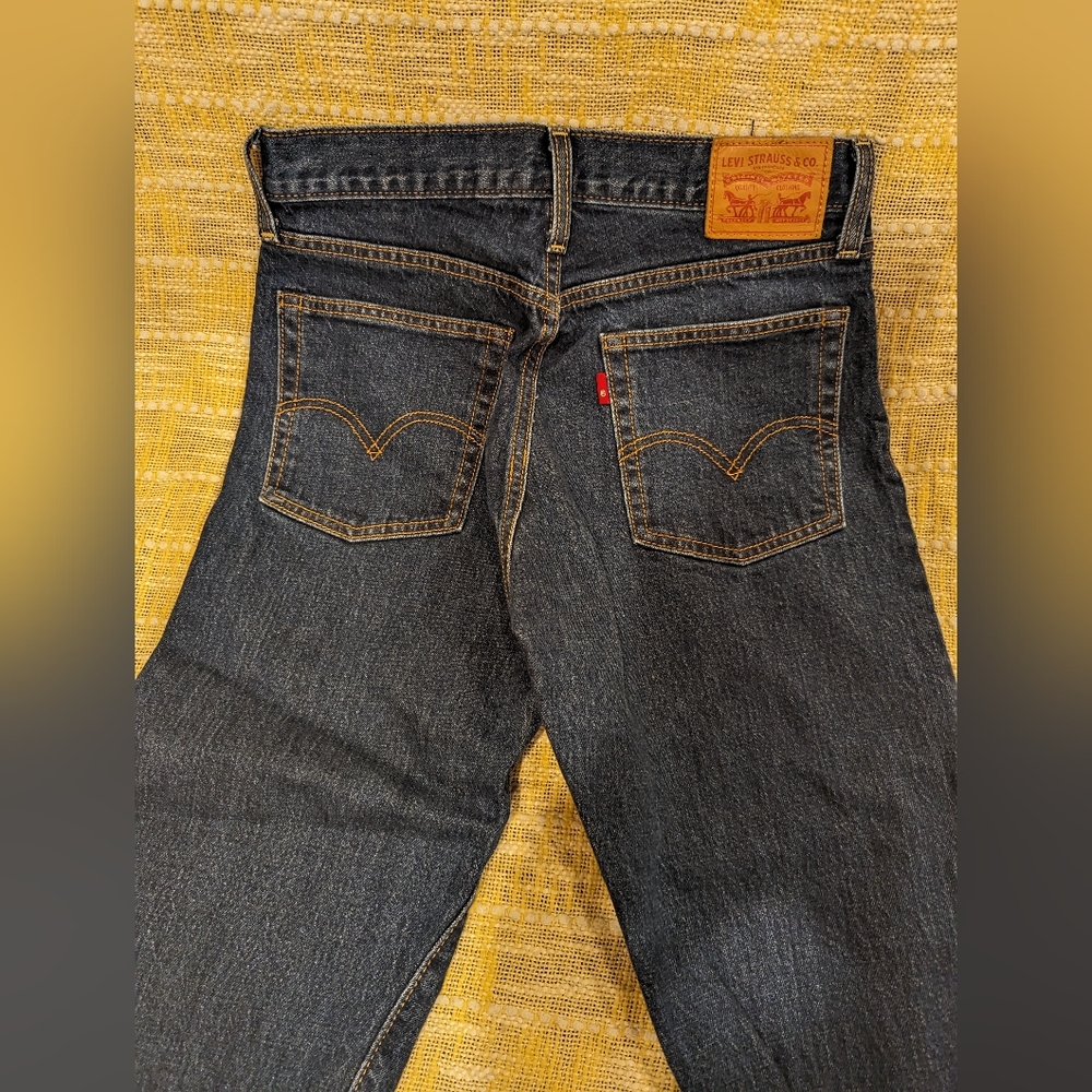 Jeans - Picture 3 of 3